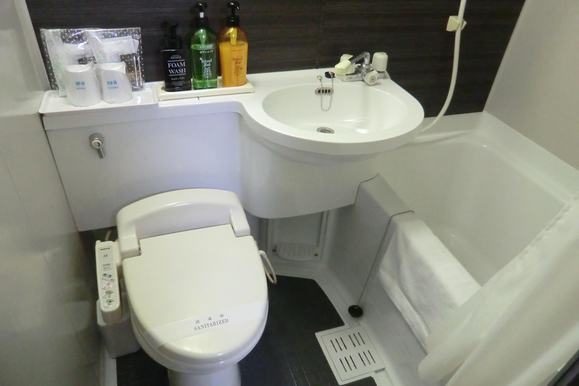 Hotel Azu Garden Nippombashi Osaka Zewnętrze zdjęcie